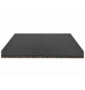 durchgehender Gummiboden 20 mm 100 x 100 cm Mattschwarz