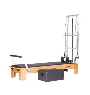 Bonpilates Reformer Monitor aus Holz mit Turm