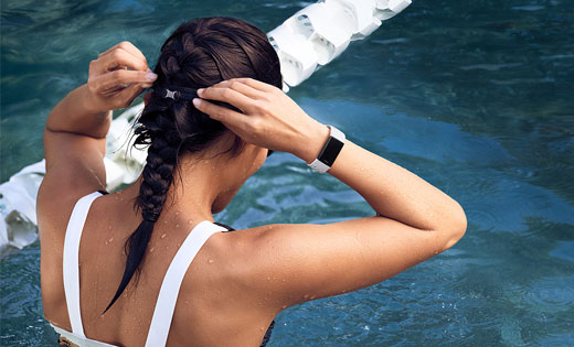 Fitbit-Charge3-4